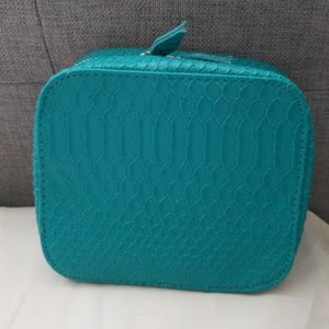 Trish mcevoy make up bag